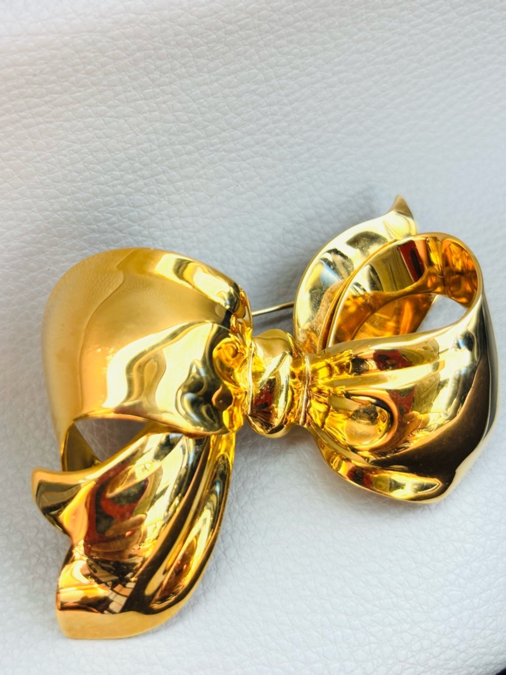 Vintage MONET Signed Brooch Pin BOW Ribbon Gold Tone - 3 1/4" x 2"